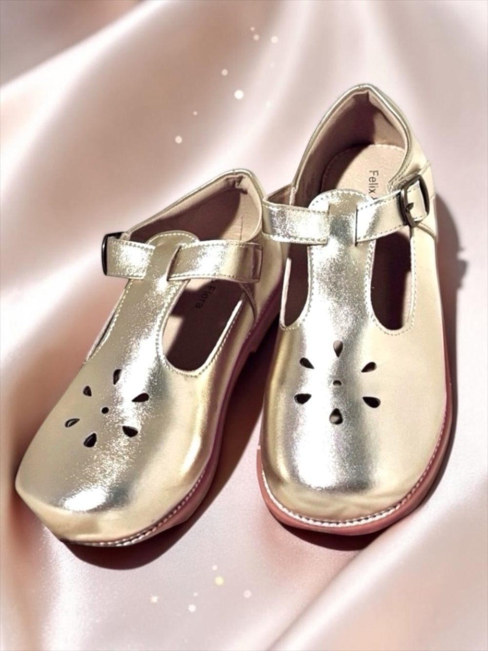 NWOT Felix & Flora Metallic Gold T‑Bar Mary Jane Flats — Girls 13 — Unworn